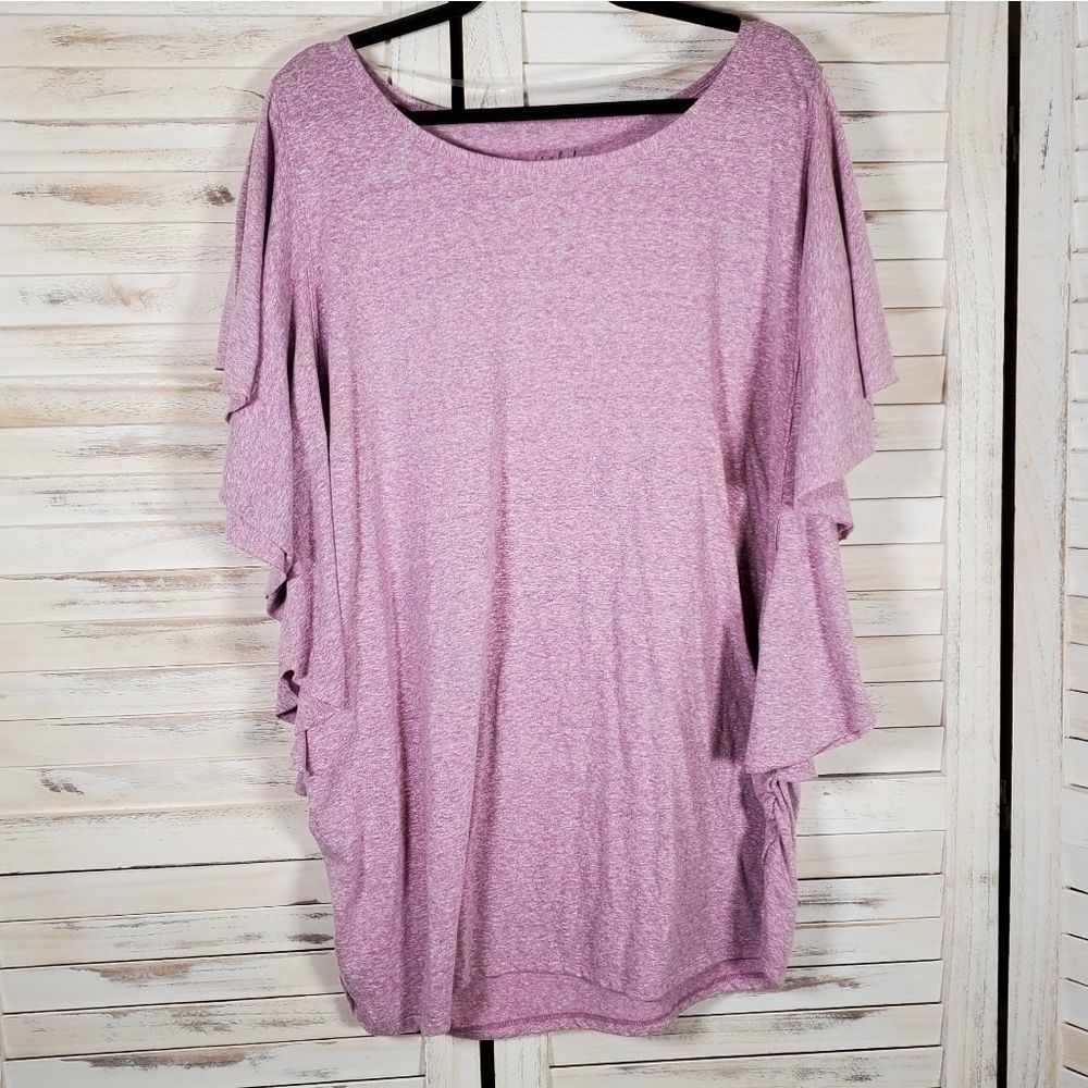 Plus size maternity top